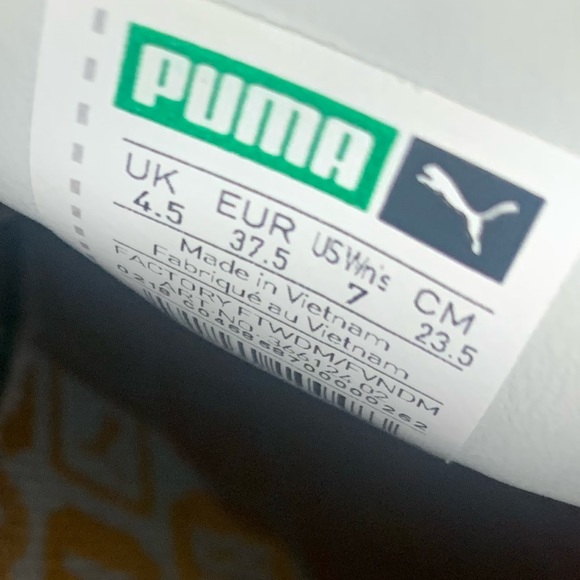 PUMA Suede Hyper Embelished Women’s Glacier Grey/White Sneakers Size 7 - Picture 5 of 6